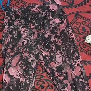 Balance Collection Black and Pink Patterned Leggings